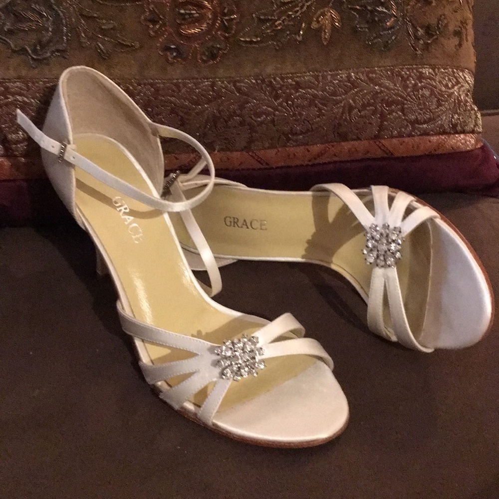 Bridal shoes